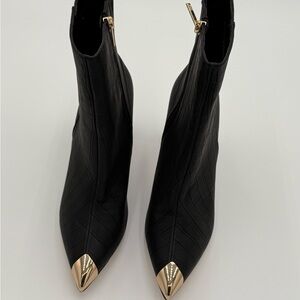 NY & COMPANY | Black Ankle Boots with Gold Tips